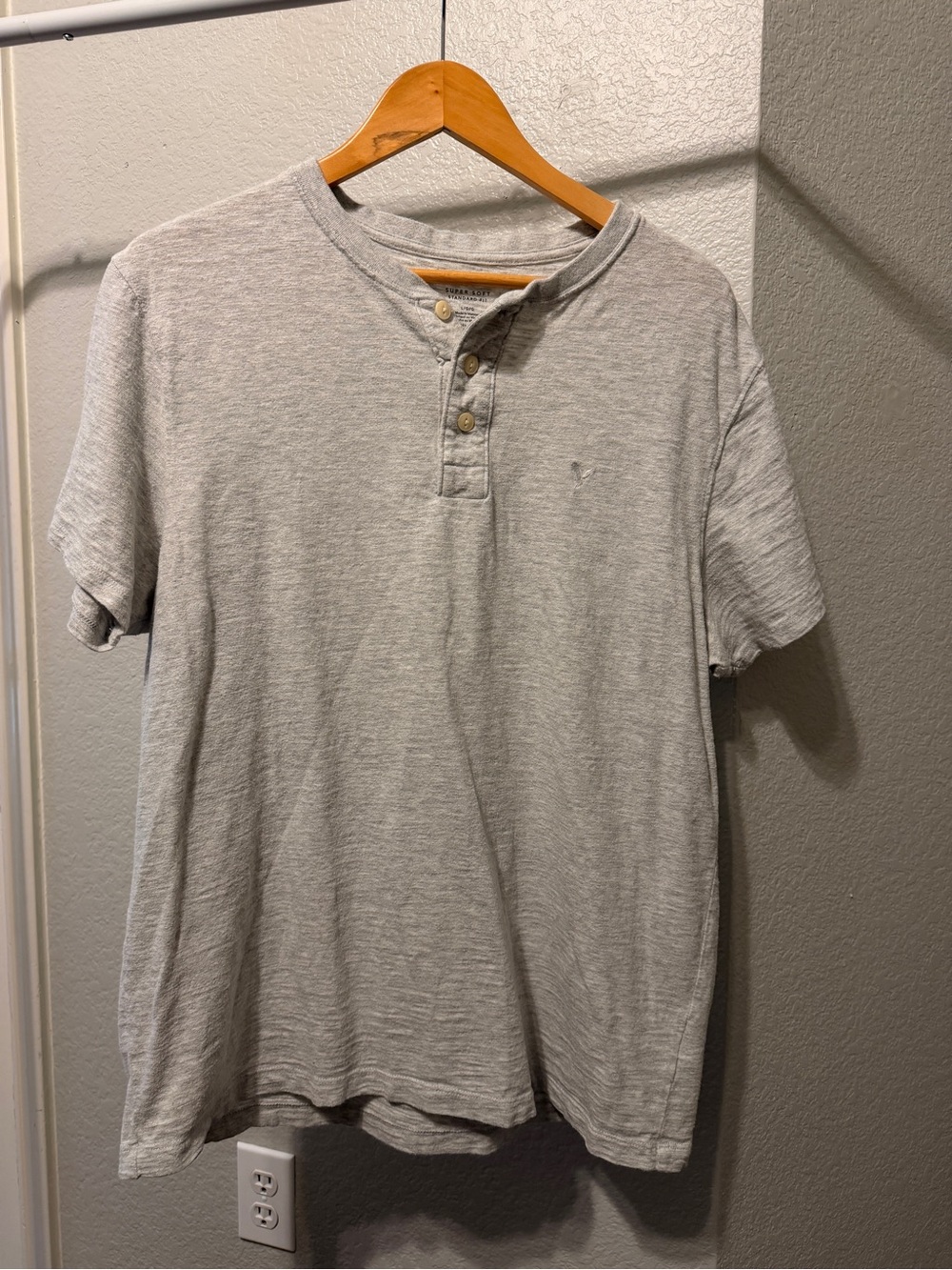Men's American Eagle Short-Sleeve Shirt